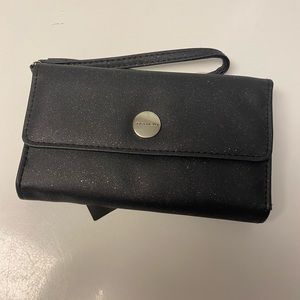 Tahari wallet nwt black